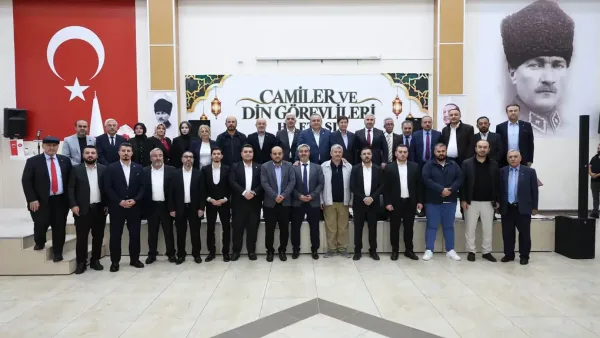 Keçiören'de din görevlilerine yönelik düzenlenen vefa buluşması.