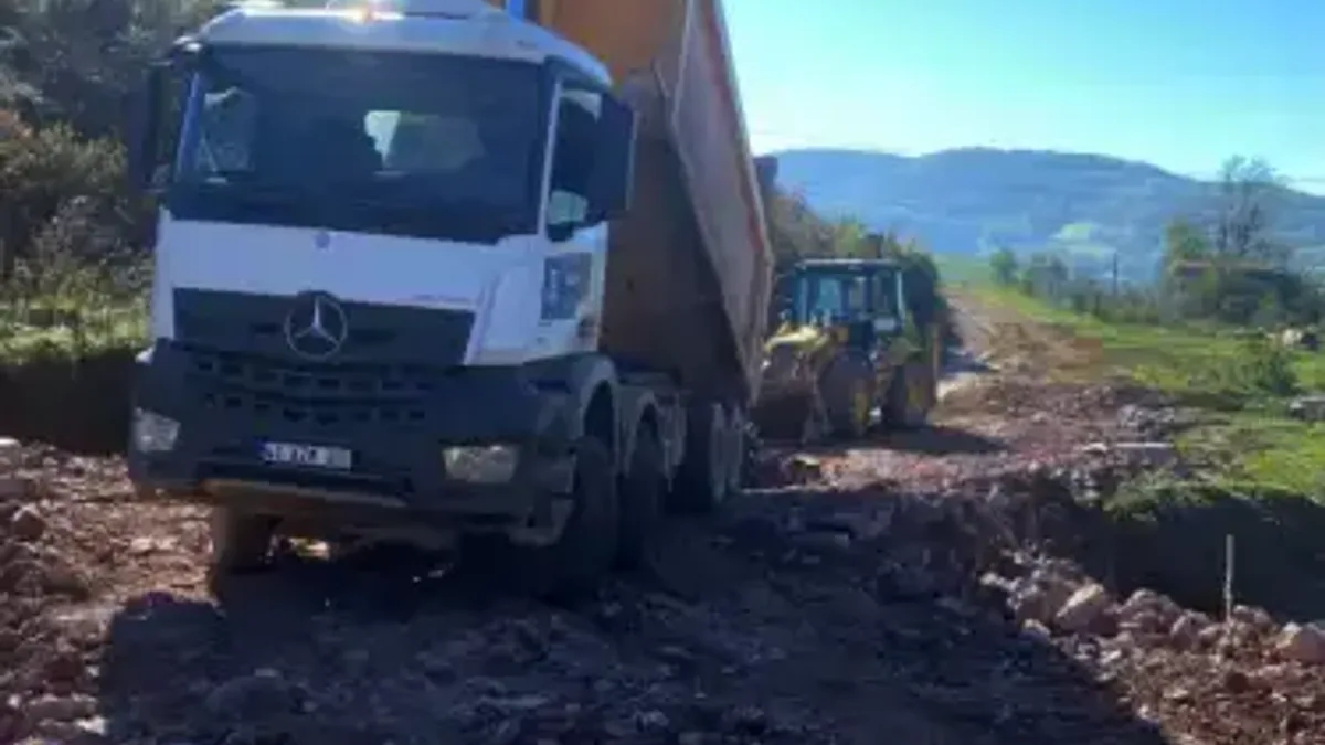 Kocaeli sel felaketinin izlerini 800 personelle siliyor - Detay Görsel 2
