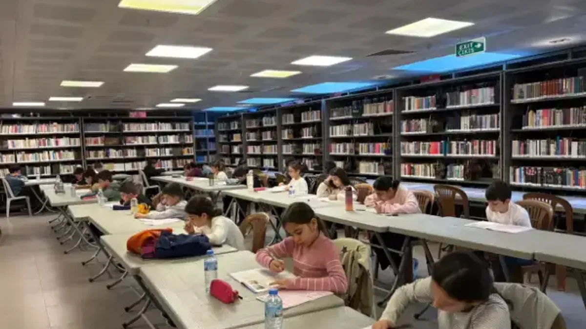 Efes Selçuk'ta TYT ve LGS sınavlarına hazırlanan öğrencilere destek - Detay Görsel 1