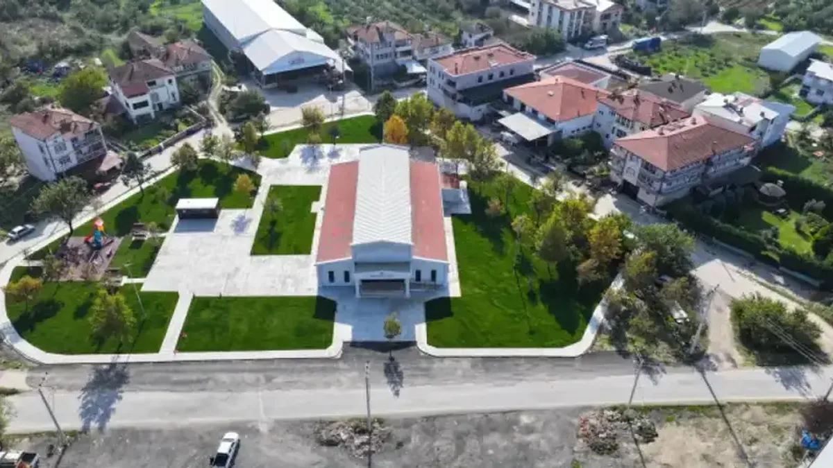 Sakaryanın pamukova ilçesinde atıl durumdaki arazi sosyal tesise dönüştü - Detay Görsel 1