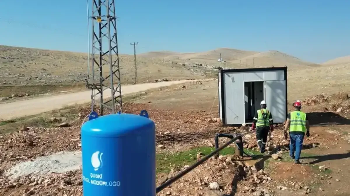 ŞUSKİ ekipleri içme suyu kuyularında bakım ve onarım çalışması gerçekleştiriyor.