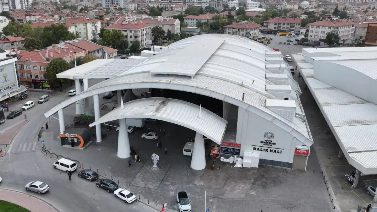 Konya Balık Hali'nde yapılan yenileme çalışmaları sonrası görüntü.