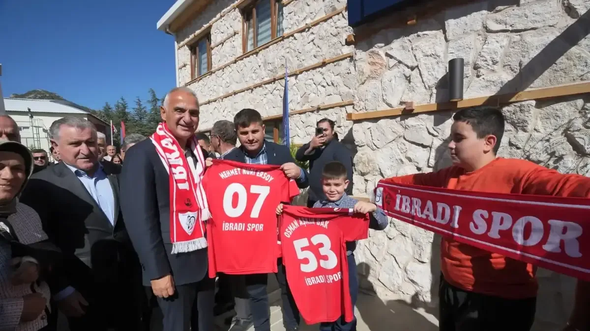 Kültür ve Turizm Bakanı Mehmet Nuri Ersoy Antalya İbradı'da yeni tesislerin açılışını gerçekleştirdi.