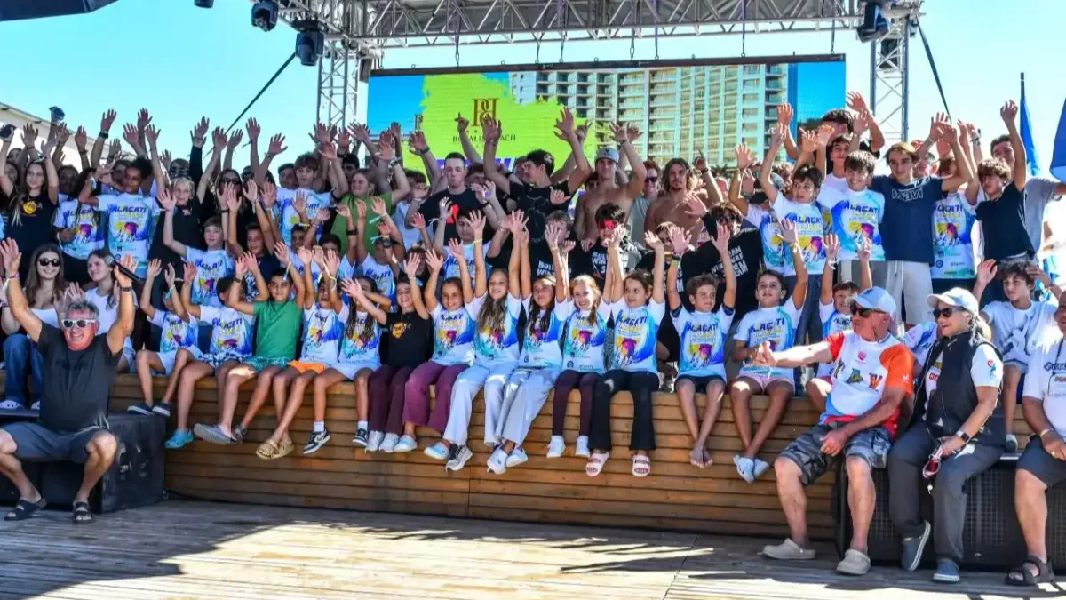 Alaçatı Windfest 2026 134 sporcuyla başladı