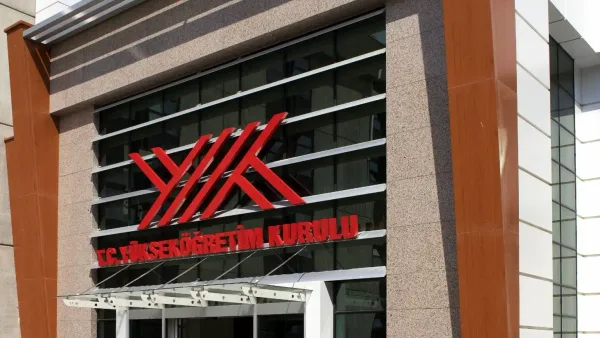 YÖK Başkanı Erol Özvar, Dijital Üniversite Platformu'nun tanıtımında.