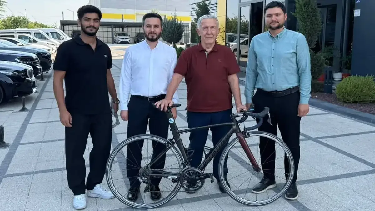 Konyalı İşadamı Erol Küçükbakırcı ASKON Konya Şubesi'nde tecrübelerini paylaştı