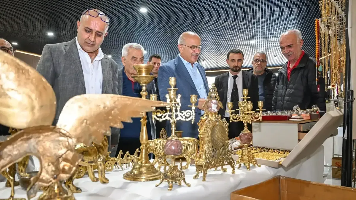 Malatya Büyükşehir Belediyesi tarafından hayata geçirilen Antika Pazarı kapılarını açtı.