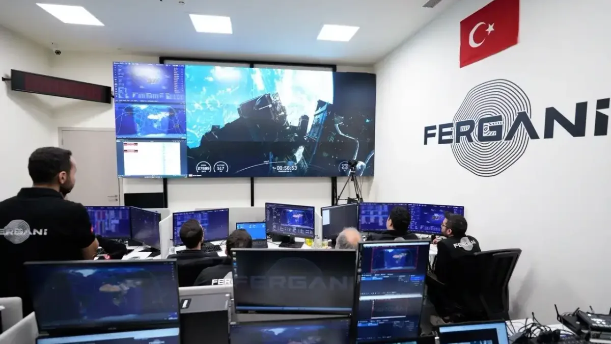 Fergani Uzay'ın FRG-100D4 uydusunun uzaya fırlatılması anı.