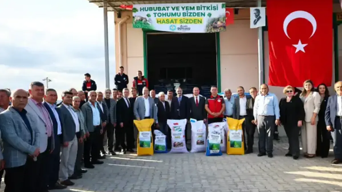 Demirci'de üreticilere tohum desteği sağlandı - Detay Görsel 2