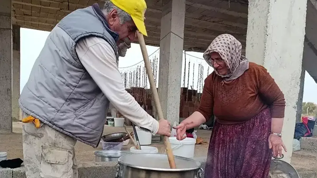 Mardin'de geleneksel bağ bozumu coşkusu