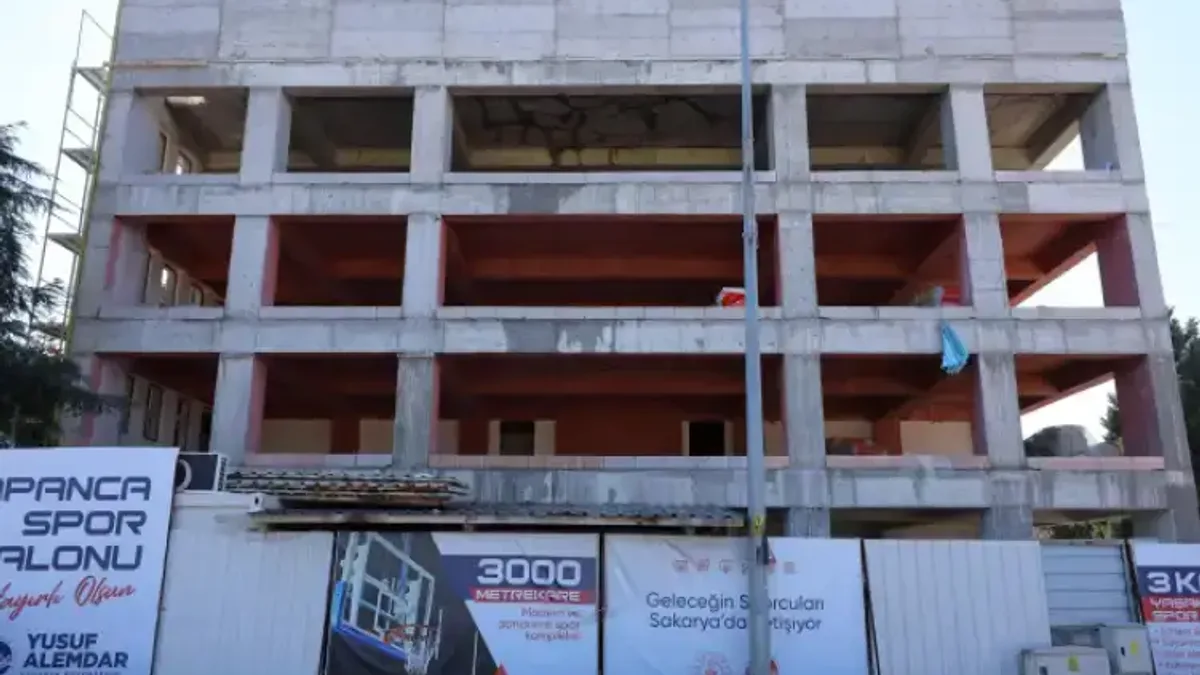 Sapanca gençlik ve spor merkezi kaba inşaatı tamamlandı - Detay Görsel 1