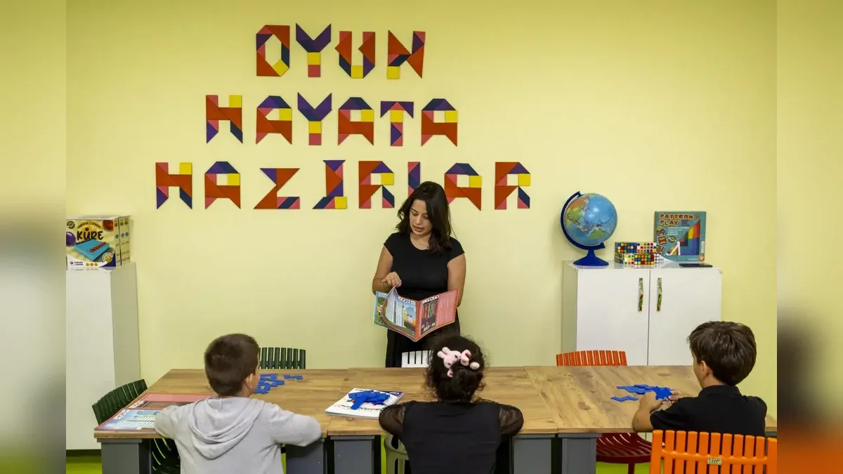Mersin çocuk kampüslerinde atölye çalışmaları