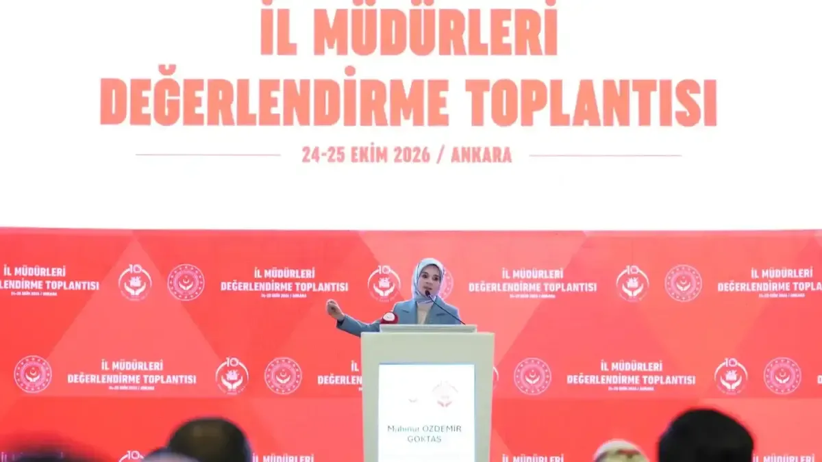 Aile ve Sosyal Hizmetler Bakanı Göktaş, denetim talimatı verirken.