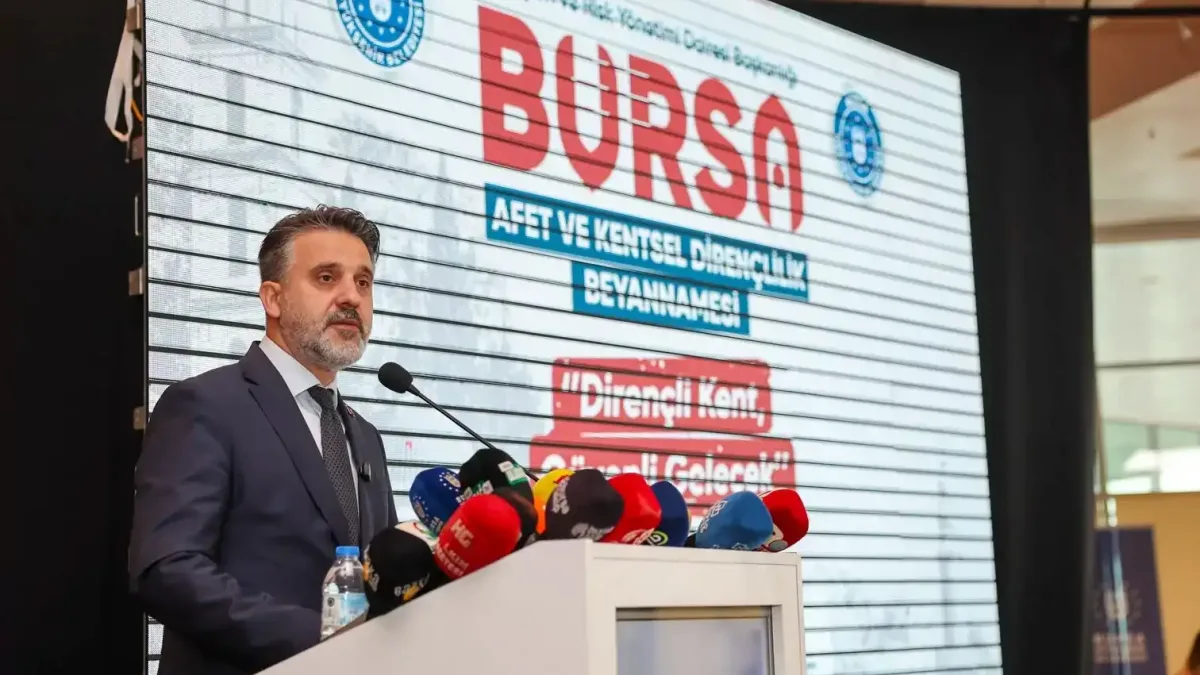 Bursa Afet ve Kentsel Dirençlilik Beyannamesi imza töreni.