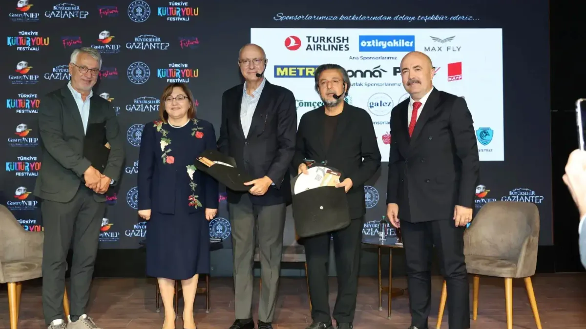 Gastronomi turizminin geleceği Gaziantep'te masaya yatırıldı