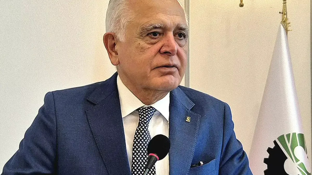 BUSİAD toplantısında iş dünyası temsilcileri bir araya geldi.