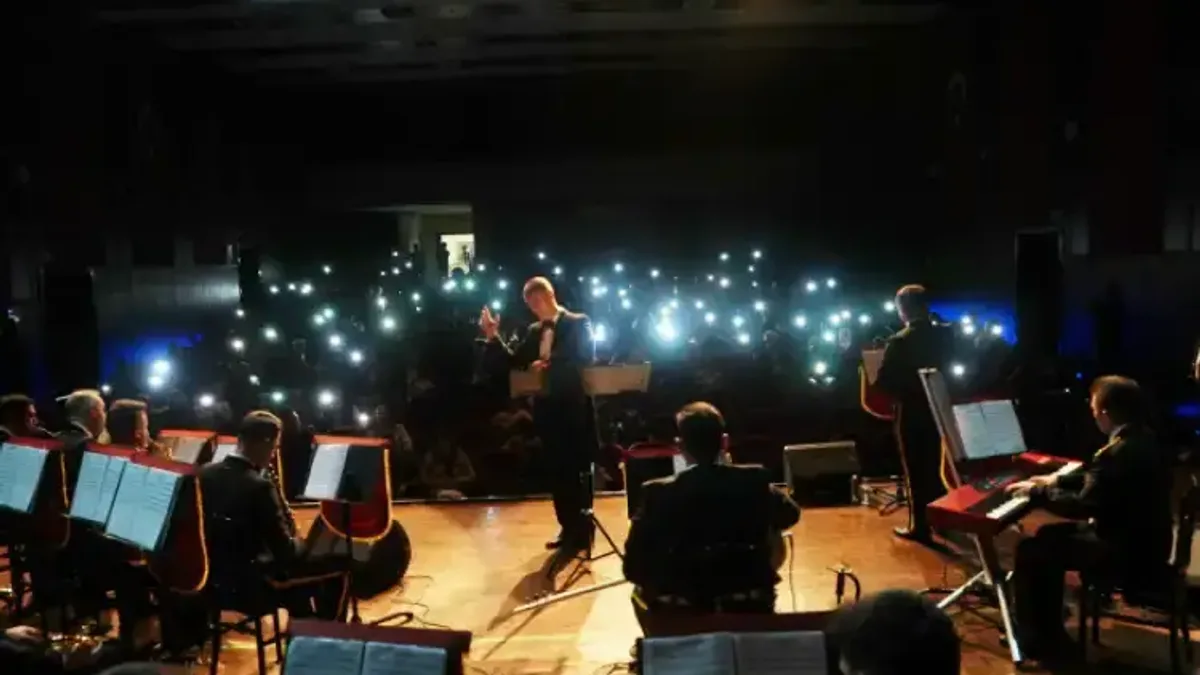 Kara Kuvvetleri Bando Komutanlığı Mardin'de Sahne - Detay Görsel 1