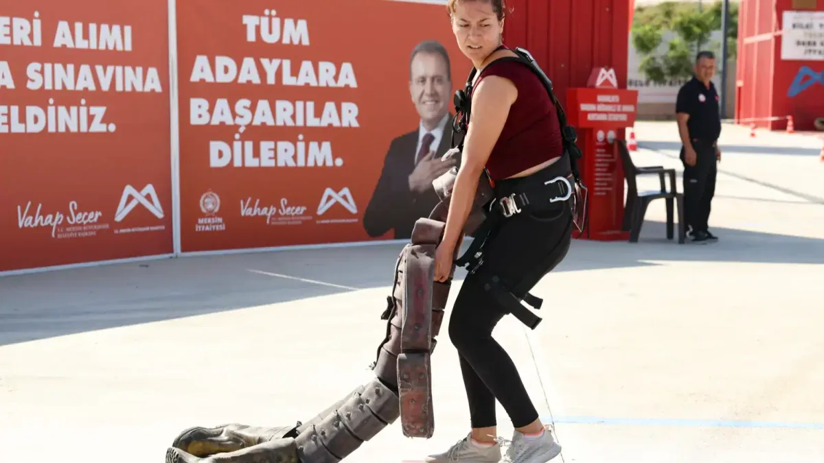 İtfaiye eri adayları kıyasıya mücadele etti
