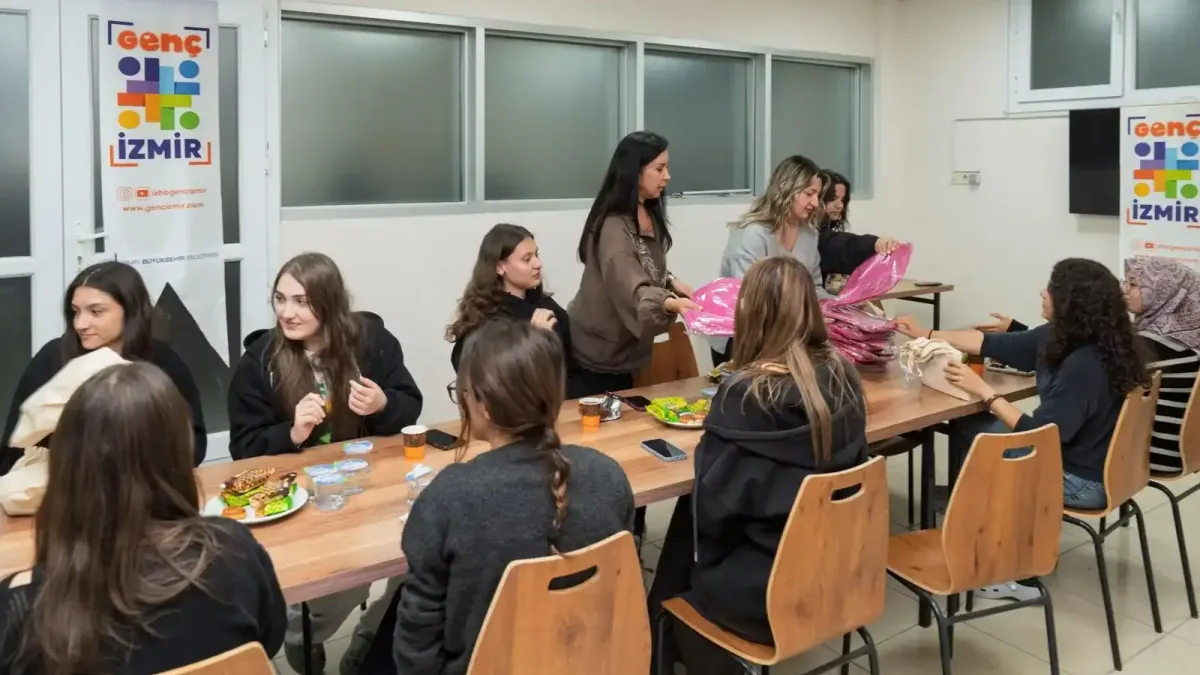 İzmir Büyükşehir Belediyesi'nin kız öğrencilere sunduğu konaklama tesisi