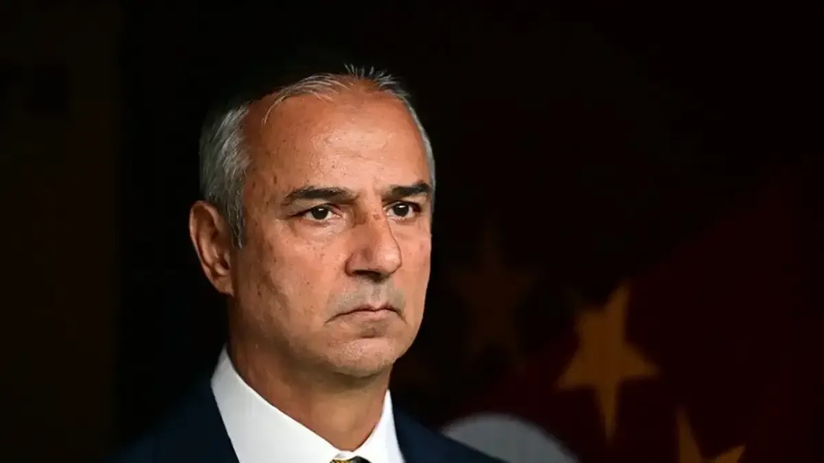 Fenerbahçe'de teknik direktör İsmail Kartal dönemi sona erdi.
