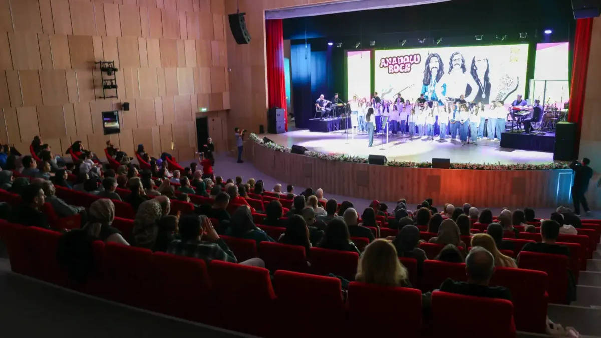 Selçuklu'da anadolu rock melodileri yükseliyor