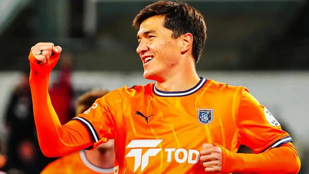 Başakşehir sahadan 2-1 galip ayrıldı.