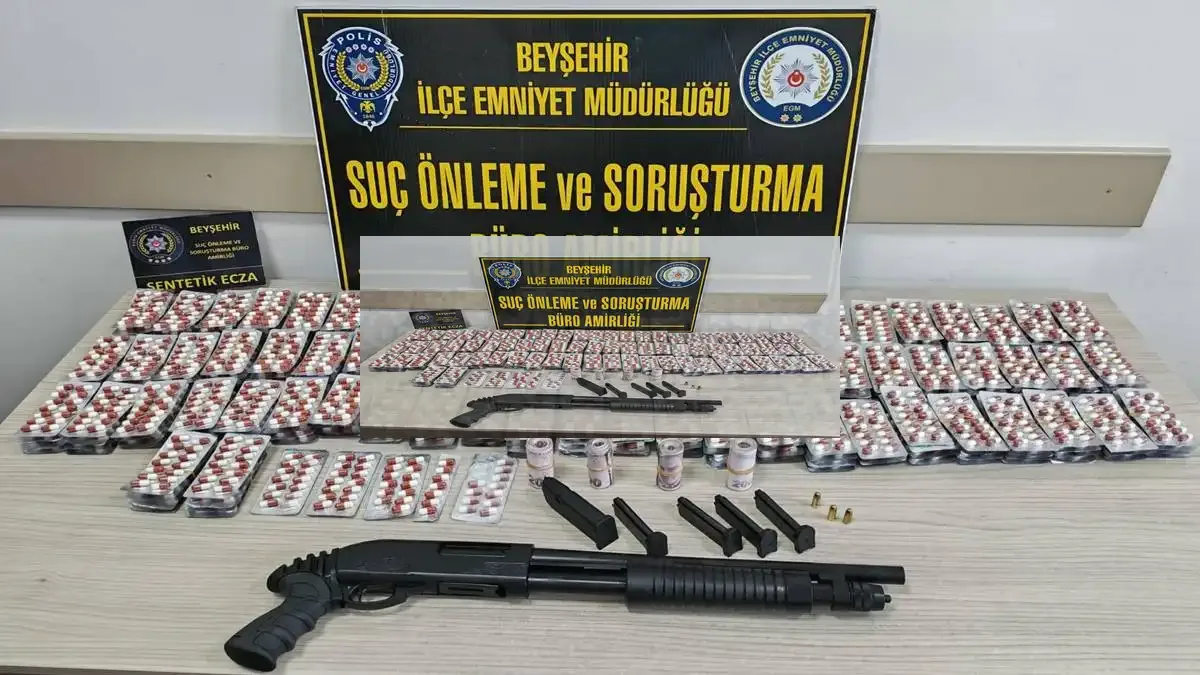 Beyşehir'de Zehir Tacirlerine Ağır Darbe: Binlerce Hap Ele Geçirildi, 5 Gözaltı