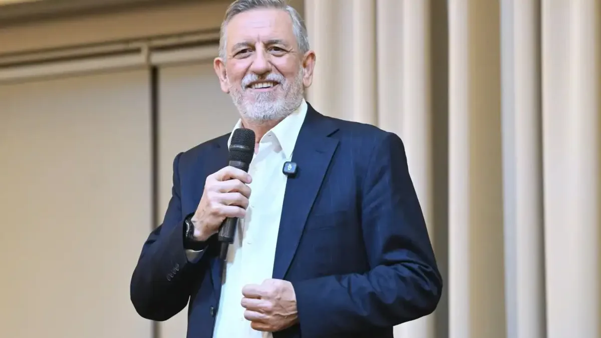 İbrahim Burkay, BTSO'ya veda ederken yeni başkanı kutladı
