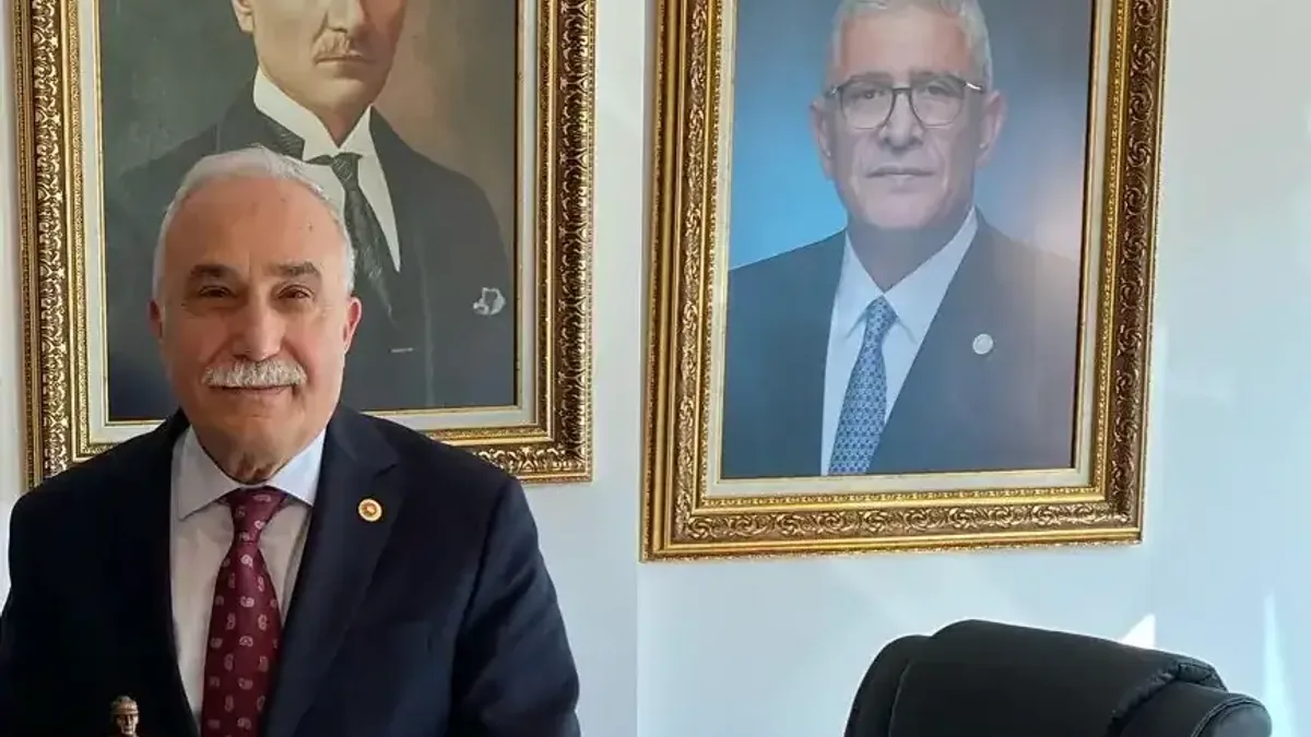 Ahmet Eşref Fakıbaba
