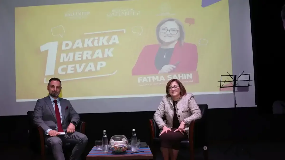 Başkan Fatma Şahin, gençlerle bir araya geldi.