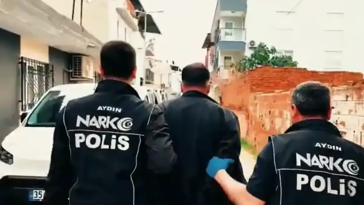 Uyuşturucu madde satıcılarına yönelik geniş çaplı operasyonlar yapıldı.