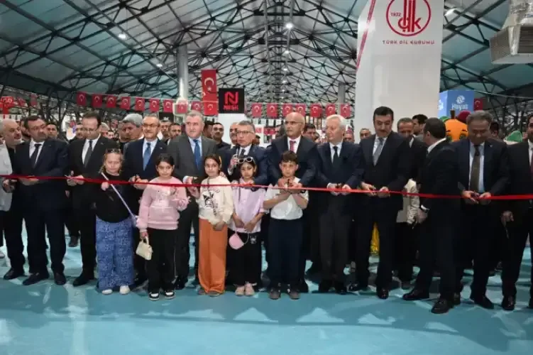 Malatya 12. Kitap Fuarı'na ev sahipliği yapıyor - Detay Görsel 1