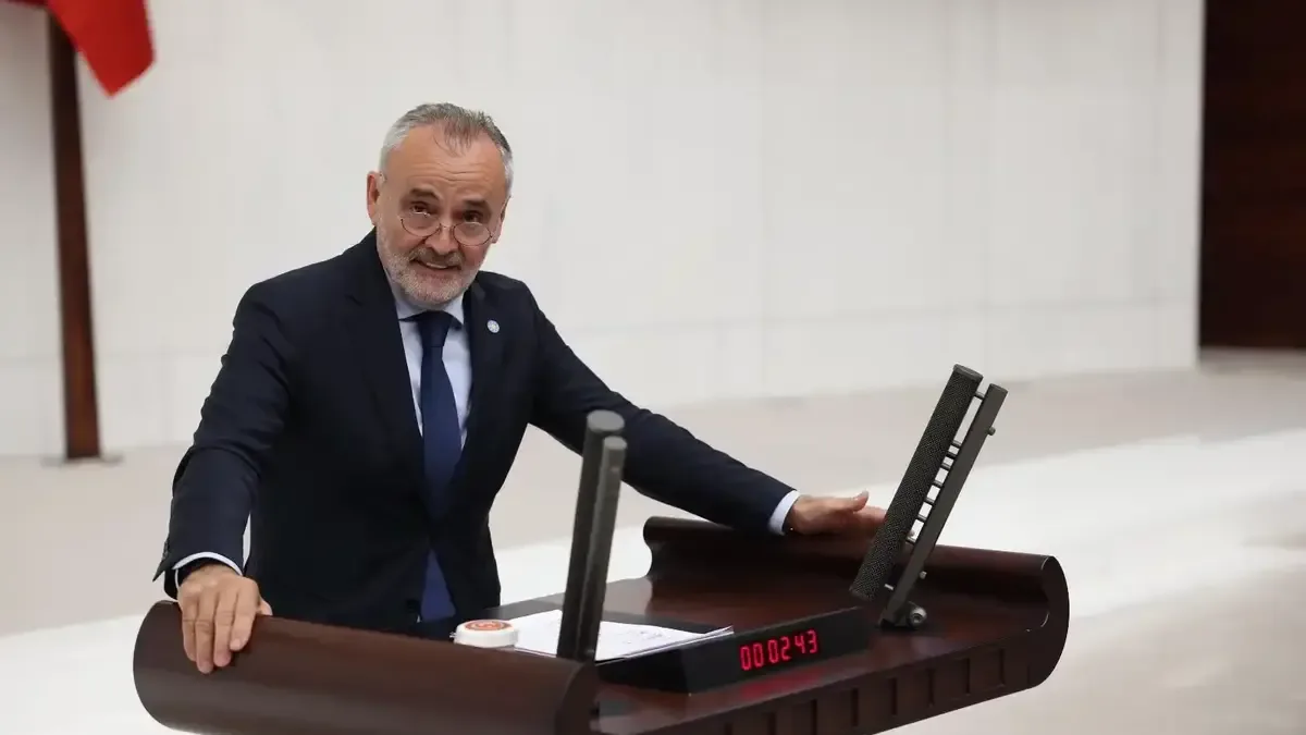 İYİ Parti Edirne Milletvekili Prof. Dr. Mehmet Akalın açıklamalarda bulundu.