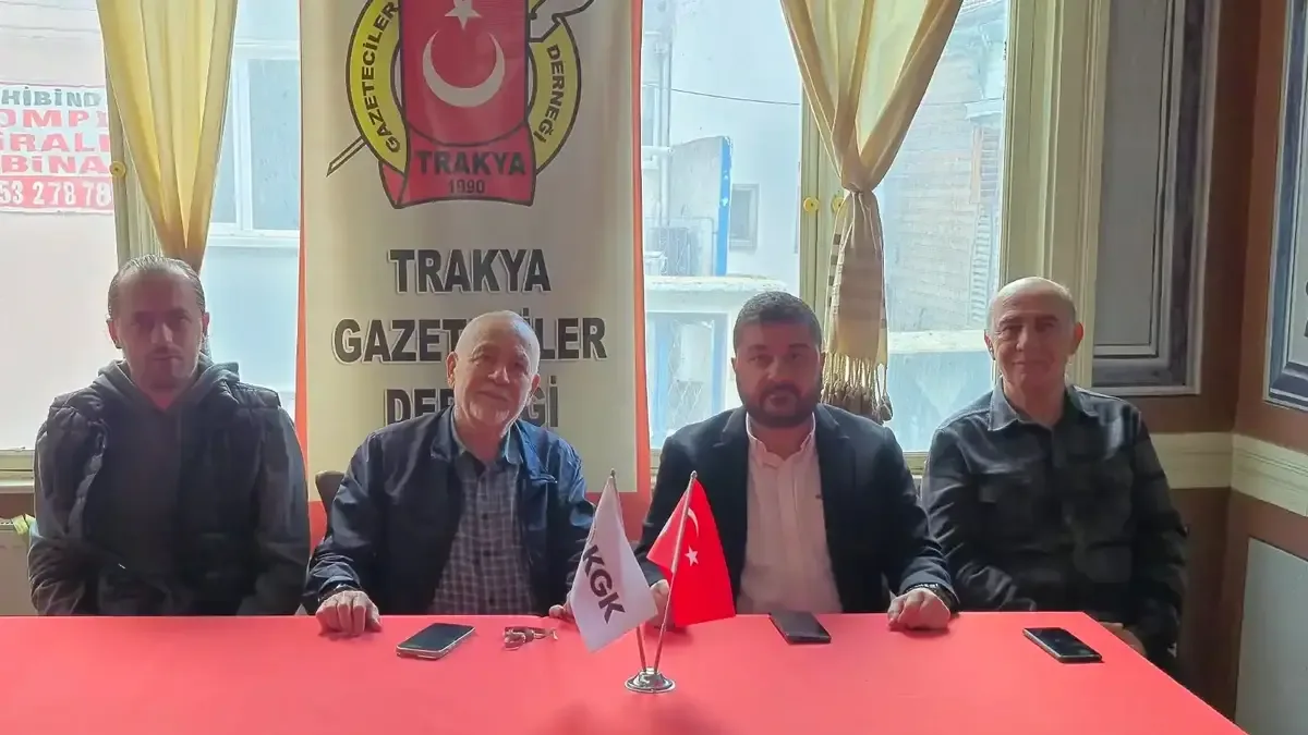 CHP Edirne Milletvekili Ahmet Baran Yazgan, Trakya Gazeteciler Derneği'ni ziyaret etti.