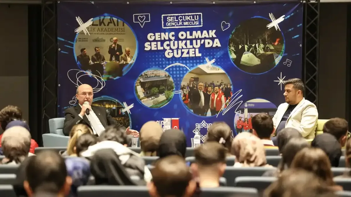 Selçuklu Gençlik Meclisi'nin düzenlediği buluşma programı.