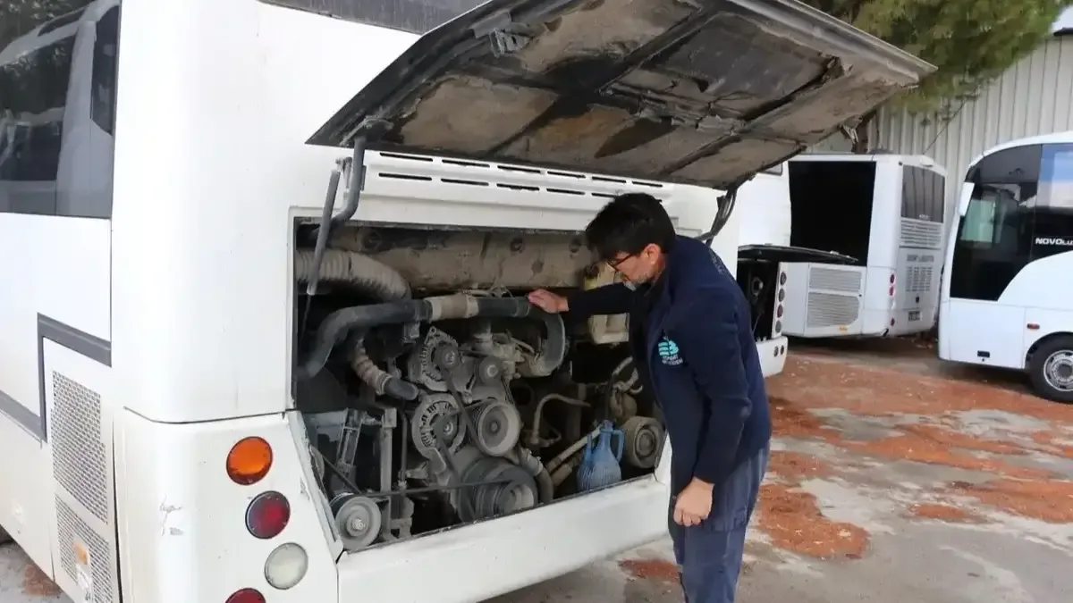 Edremit Belediyesi araç envanterini güçlendiriyor.