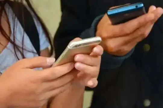 Ticaret Bakanlığı'nın cep telefonları için yeni taksit düzenlemesi.