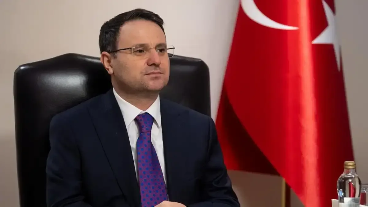 Zonguldak'taki maden ocağında meydana gelen patlama sonrası arama kurtarma çalışmaları sürüyor.