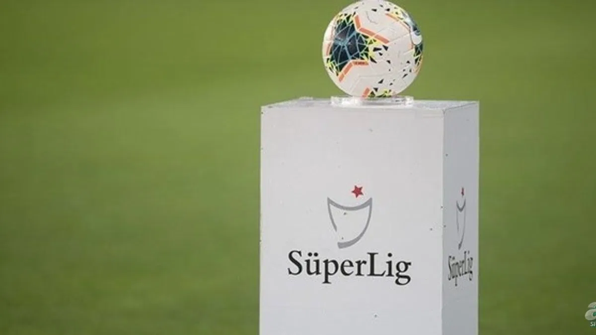 Süper Lig'de şampiyonluk oranları güncellendi! İşte Galatasaray, Fenerbahçe, Beşiktaş'ın oranları
