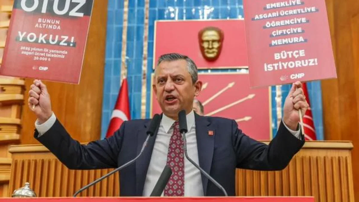 CHP'li Özel'den '30 bin TL' mücadelesi... "Talebimiz 30 altında yokuz!"