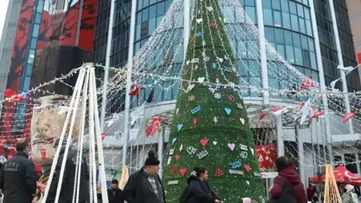 Kocaeli'de yeni yıl coşkusu tüm hızıyla devam ediyor