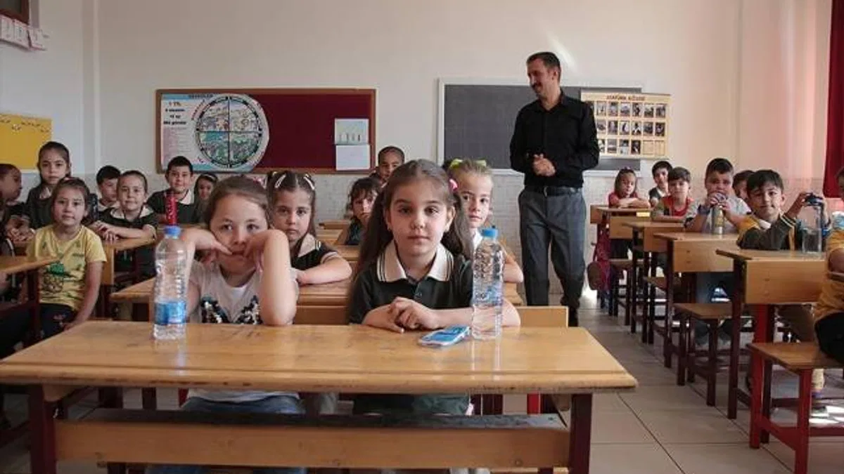 Okullarda uyum eğitimi başladı