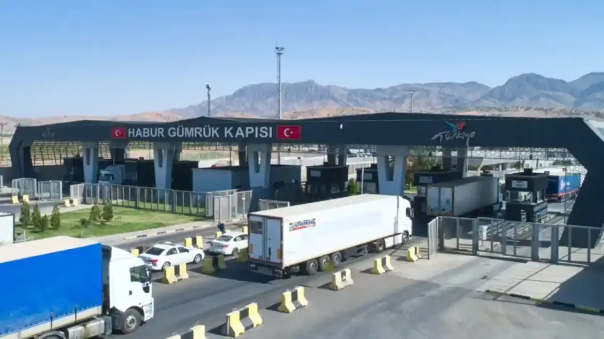 Habur'da 2026'nın TIR çıkış rekoru kırıldı