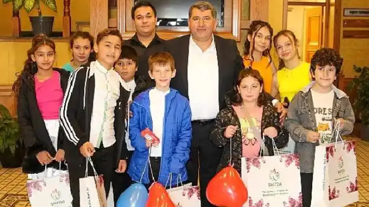 Bayındır Belediye Başkanı Davut Sakarsu 3 Aralık Dünya Engelliler Günü Nedeniyle Düzenlenen Etkinliğe Katıldı