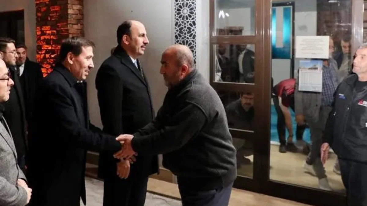 Konya'da Başkan Altay ve Hasan Kılca vatandaşlarla buluştu