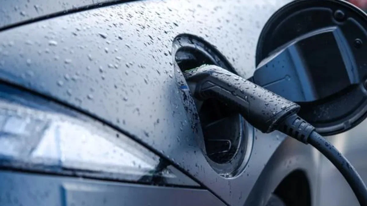 arabam.com'dan elektrikli araçlar için önemli hatırlatmalar
