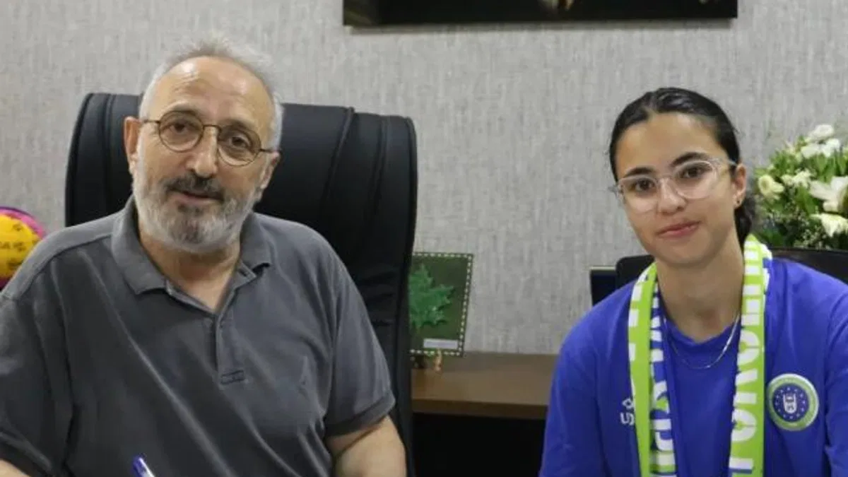 Bursa Büyükşehir Belediyespor genç oyuncularını bırakmadı