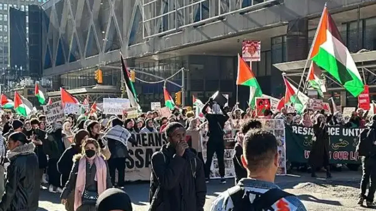 New York'ta Filistin için protesto!