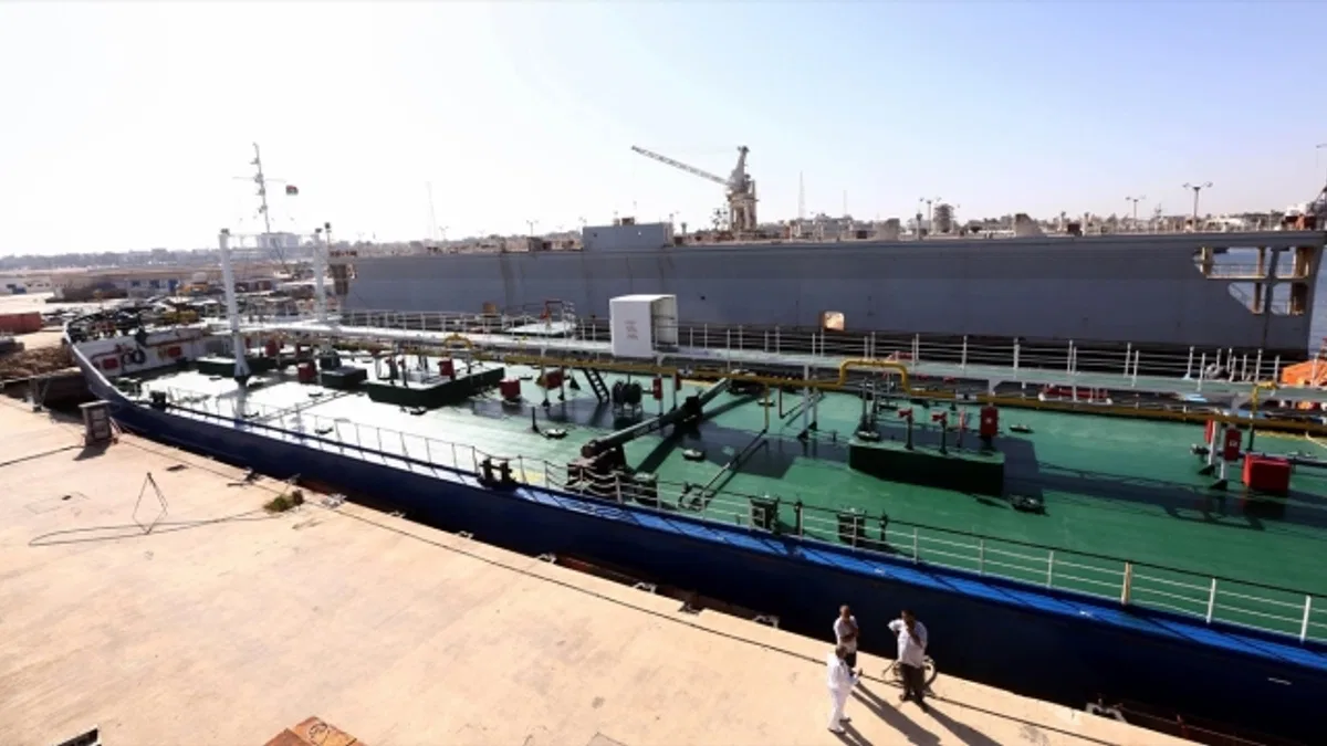 Libya Ulusal Petrol Kurumundan Zeytuna Limanı'nda çevre felaketi uyarısı