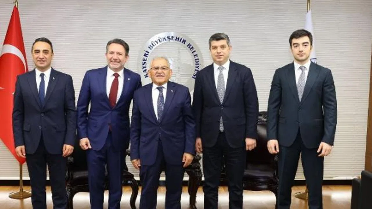 Kayserigaz’dan Başkan Büyükkılıç’a ziyaret